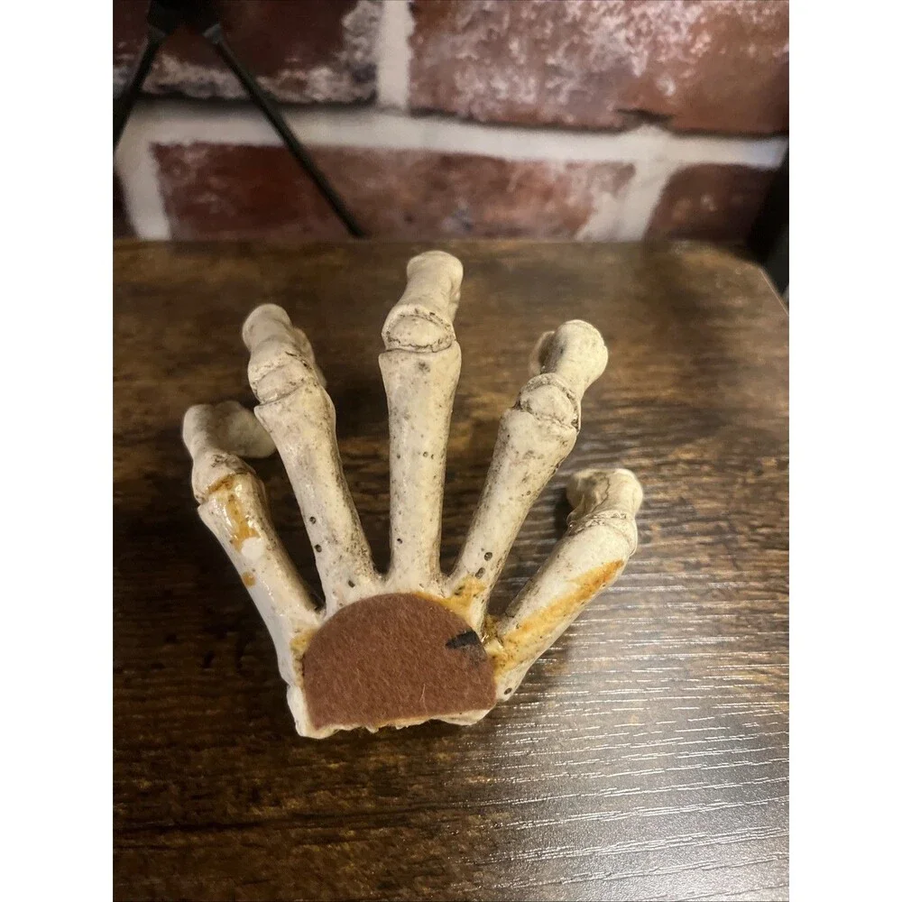 Skeleton Hand Votive -  Candle Holder - Fun World - Halloween Décor